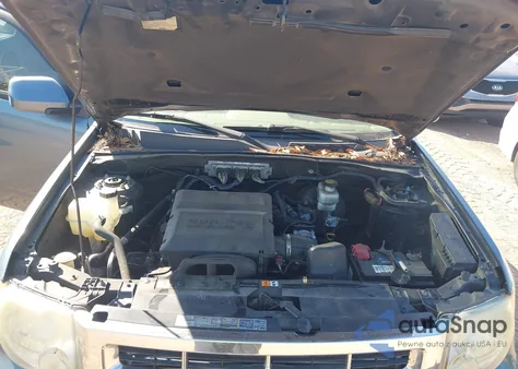 2011 Ford Escape Limited from USA, damaged, VIN 1FMCU0EG1BKA19442